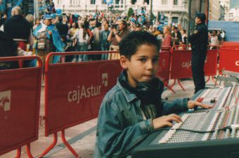 Alberto checking