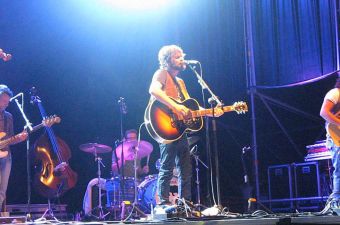 Quique GonzÃ¡lez en el Metropoli (GijÃ³n)