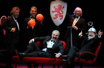 Les Luthiers Tour 2011